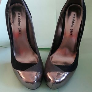 Patty heels....Here's a great shoe for the holidays! Cute and sexy!